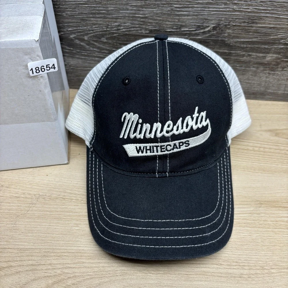 Minnesota Whitecaps Hat Cap Snap Back Mens Black White Hockey Trucker‎ Mesh